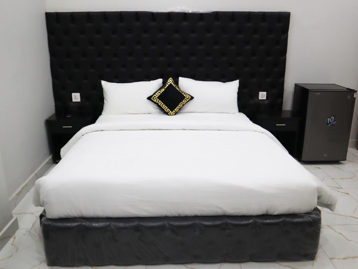 Hotel Orange One Lahore Buitenkant foto